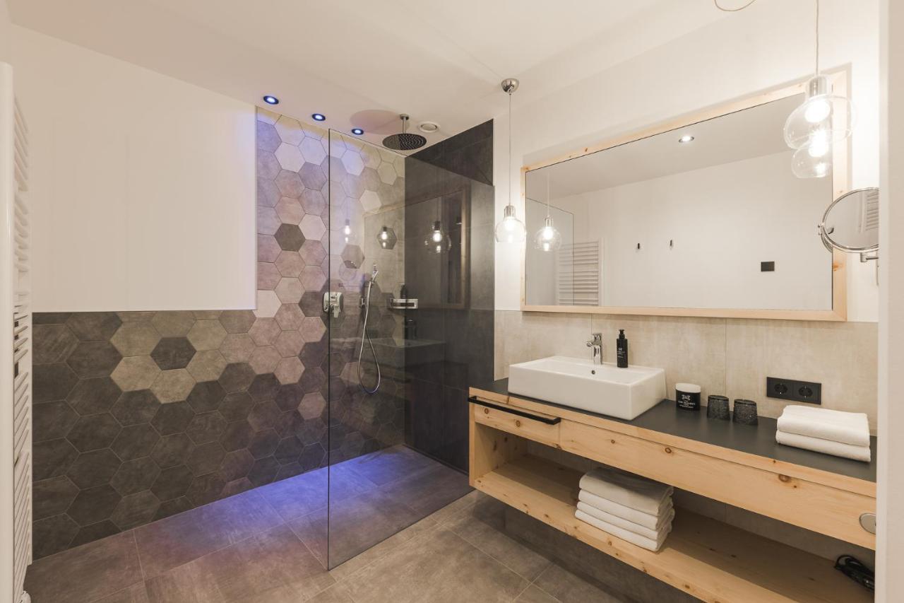 Hotel Zum Mohren Резія Екстер'єр фото