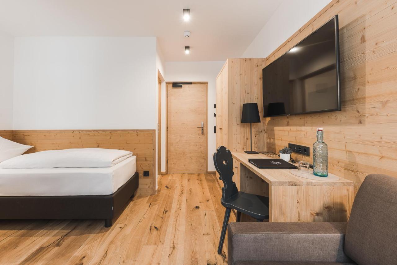 Hotel Zum Mohren Резія Екстер'єр фото